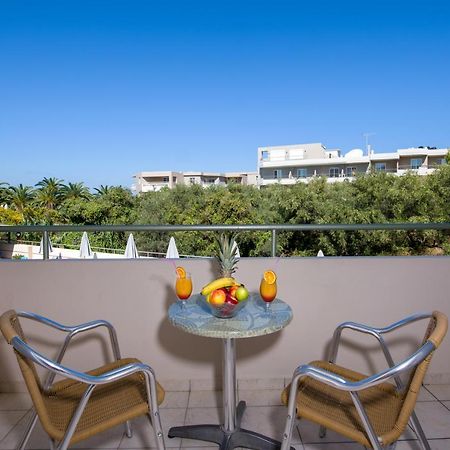 Dias Hotel Apartments Agia Marina  Exterior photo